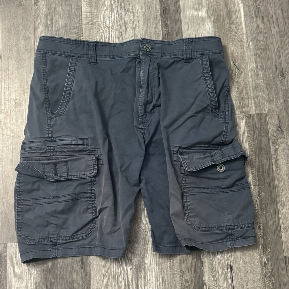 Men's Gray Cargo Shorts